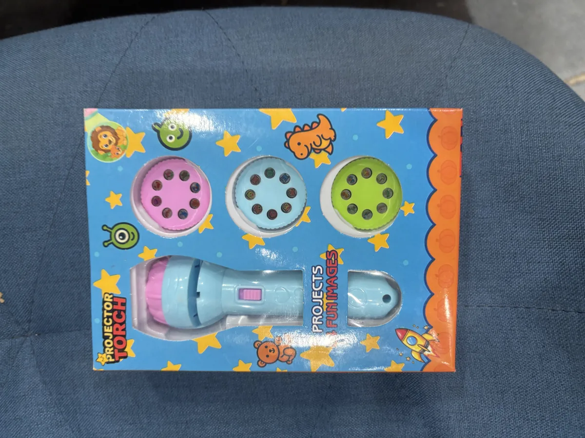 Projector Torch Toy