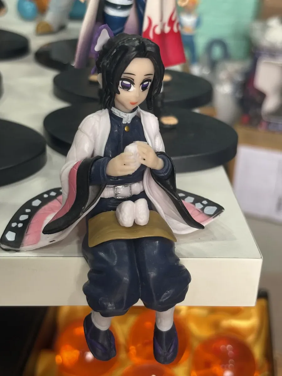 Shinobu Kocho Sitting Action Figure 16CM
