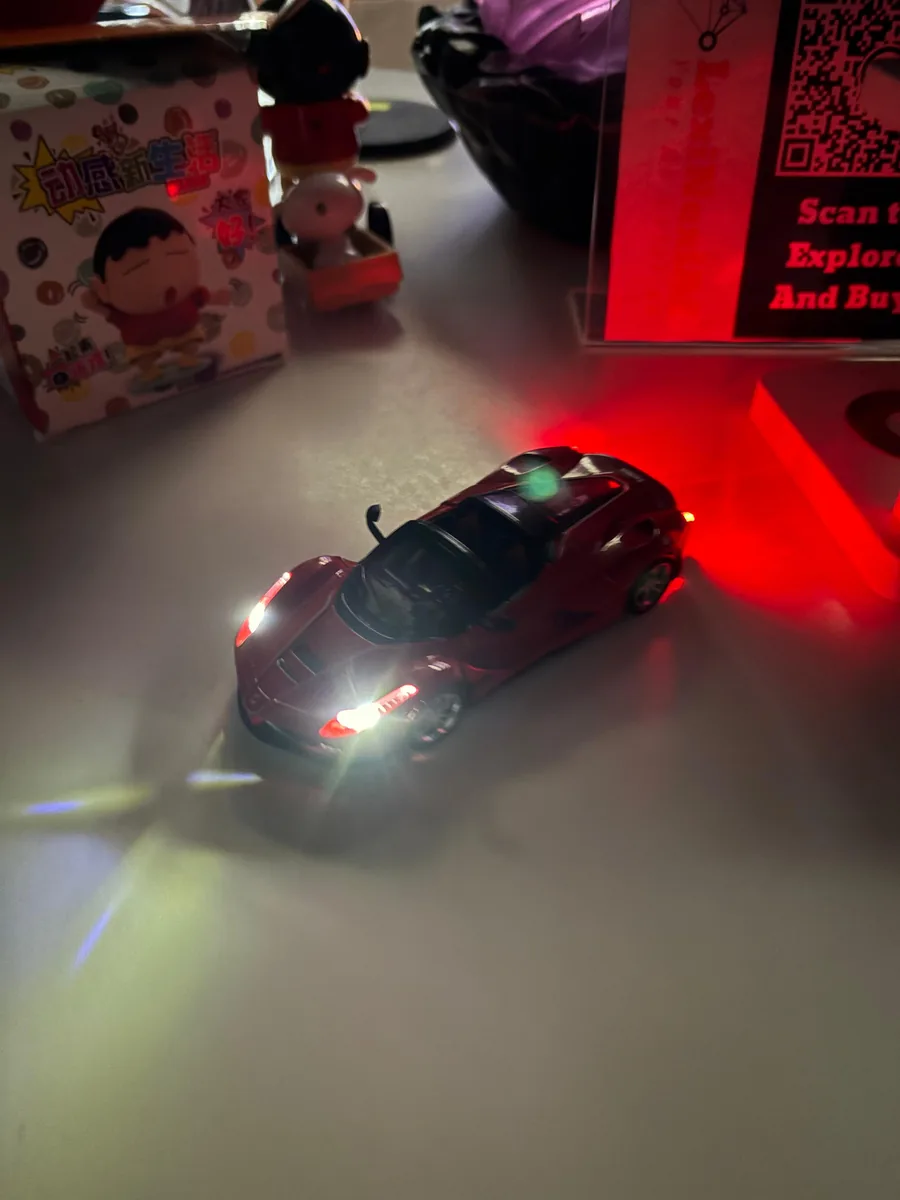 1/32 Ferrari LaFerrari Convertible Die Cast Car Model - China Pack (I) — image 8