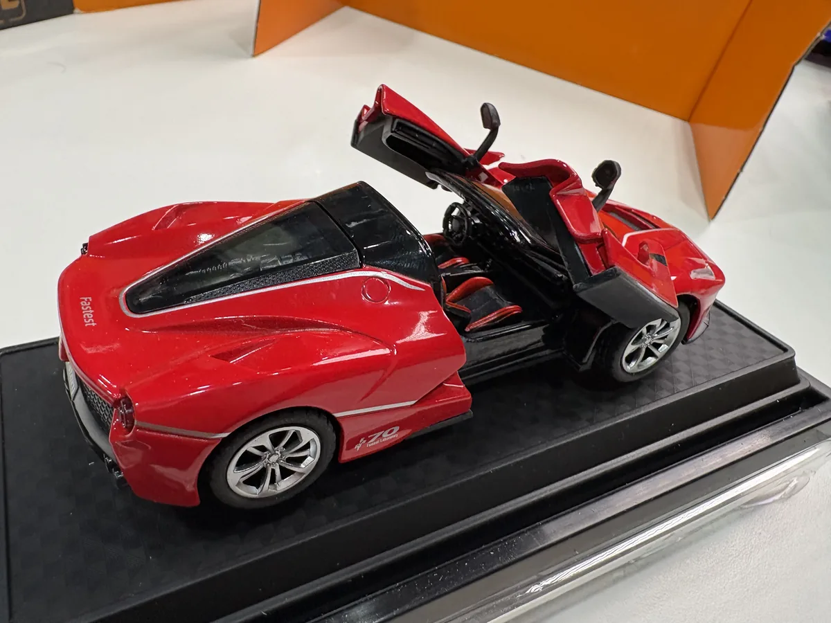 1/32 Ferrari LaFerrari Convertible Die Cast Car Model - China Pack (I)