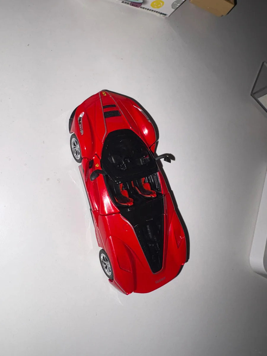 1/32 Ferrari LaFerrari Convertible Die Cast Car Model - China Pack (I) — image 9