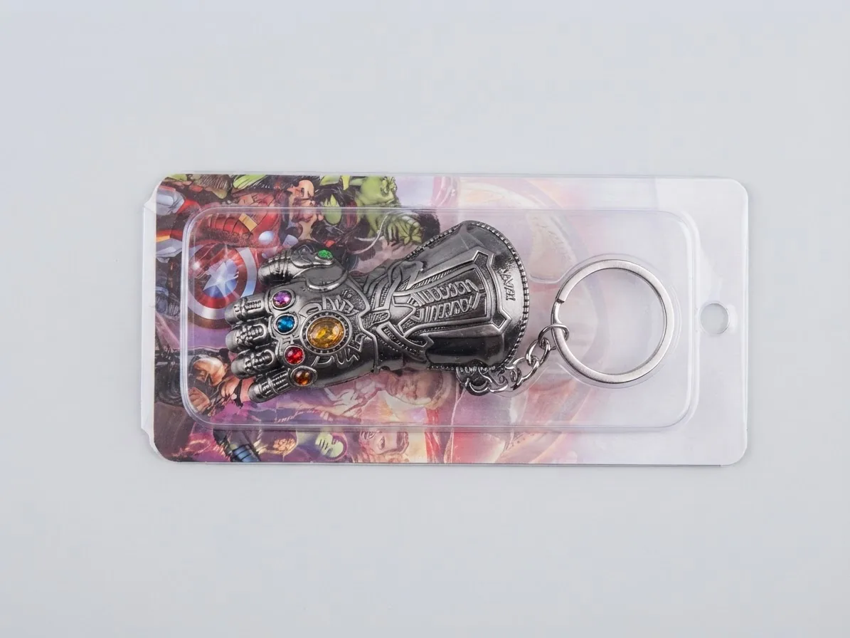 Thanos hand keychain — image 2