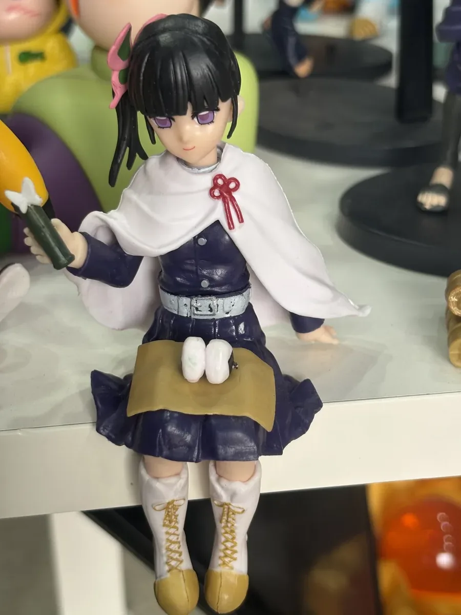 Kanae Kocho Sitting Action Figure 15CM