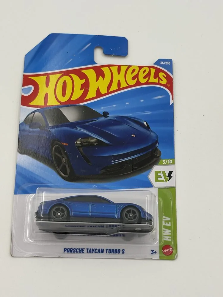 Porsche Taycan Turbo S — image 2