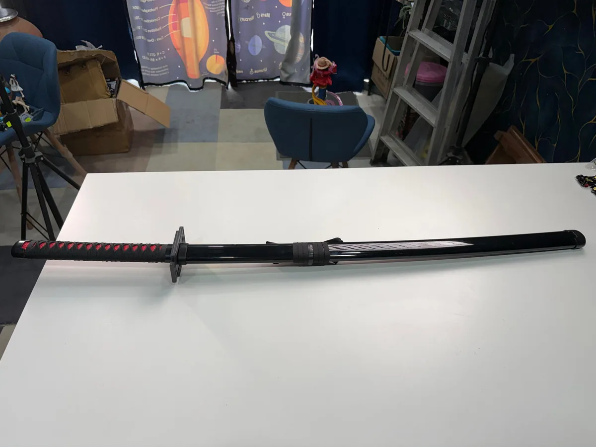 LED Bleach 104cm Wooden Katana