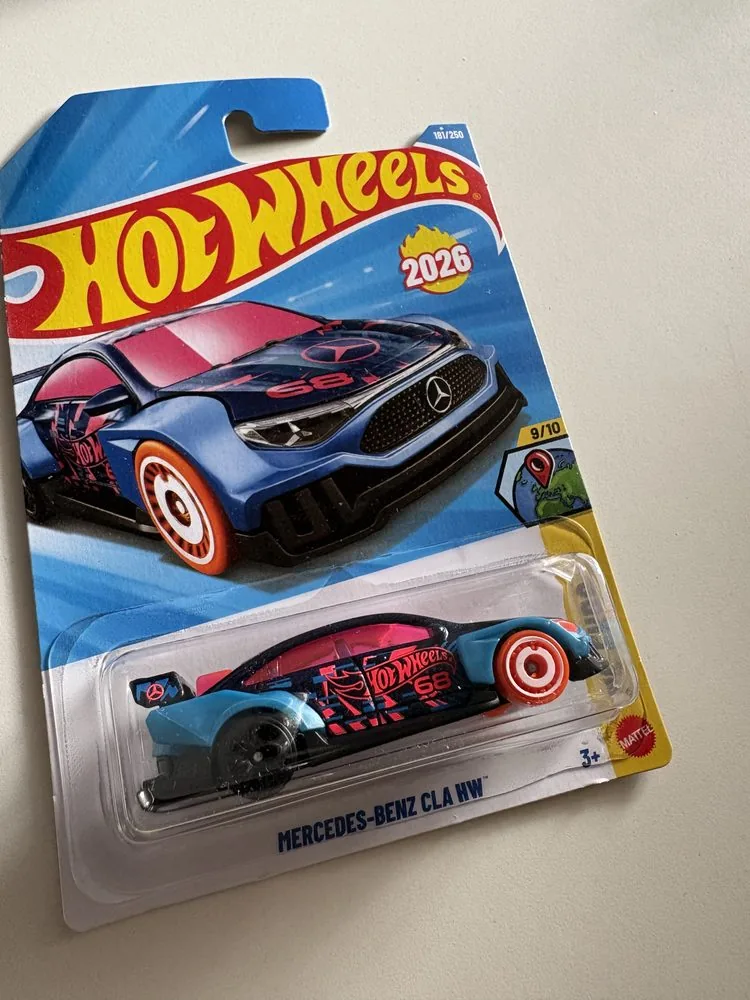Mercedes-Benz CLA HW
