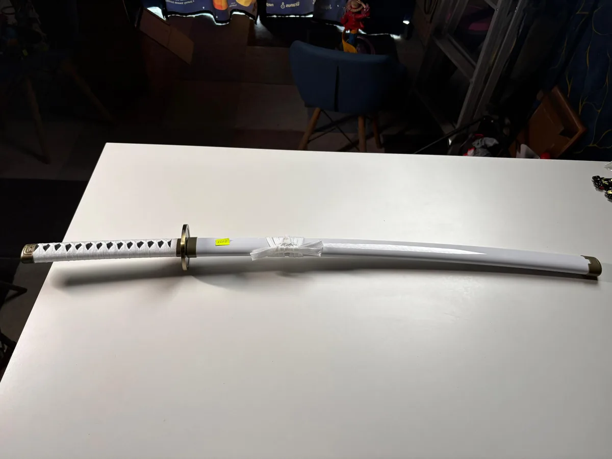 Zoro White 104cm Normal Katana