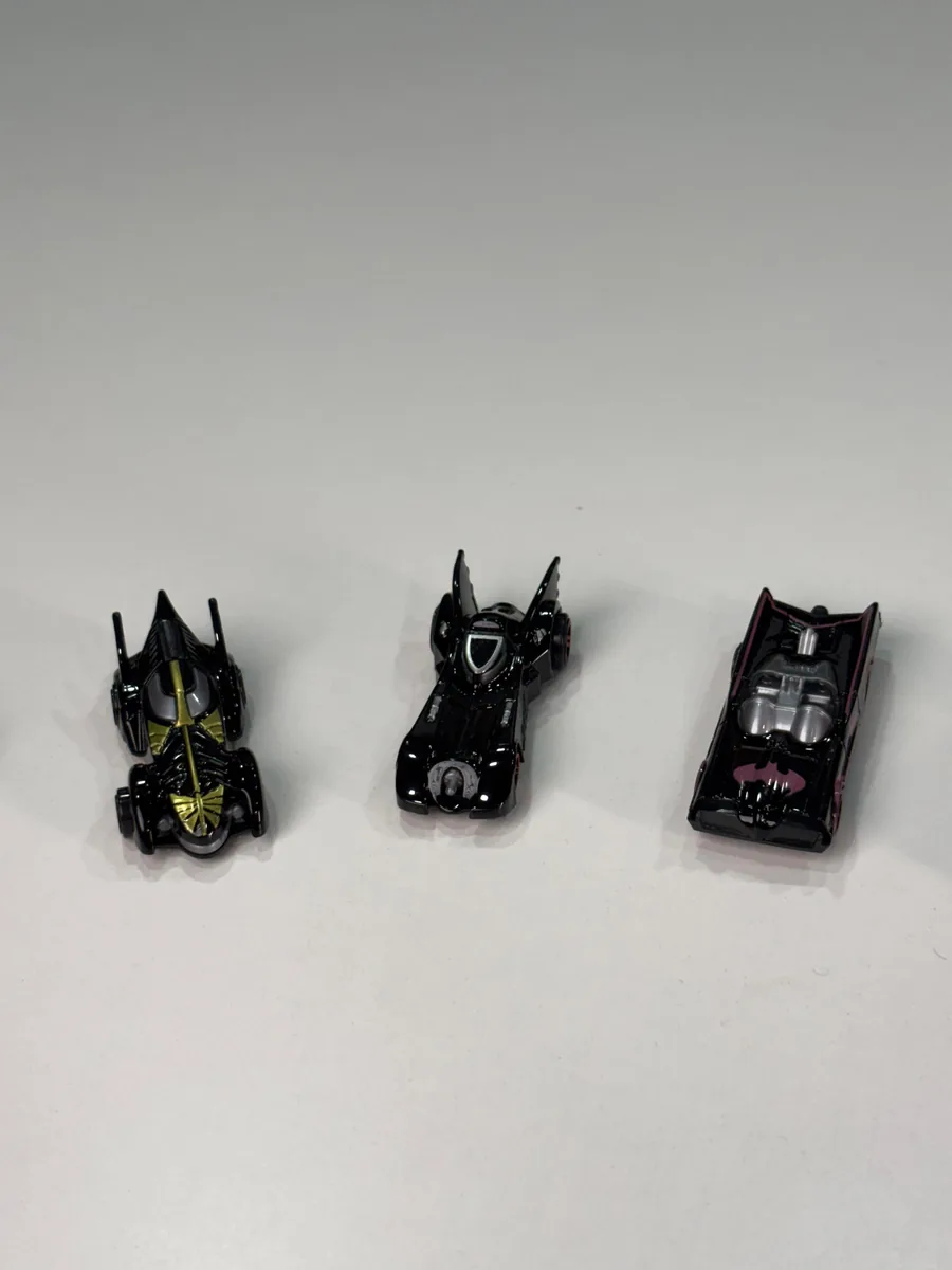 Set of 6 Blister Pack Batty Cars - Batman Hot Wheels — image 5