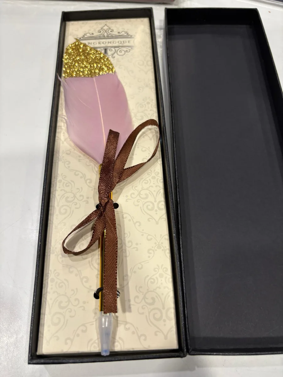 HP Magic Boy Feather Pen